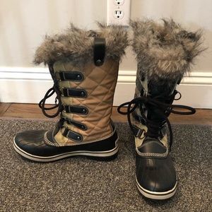 SOREL- Joan of Arctic snow boot